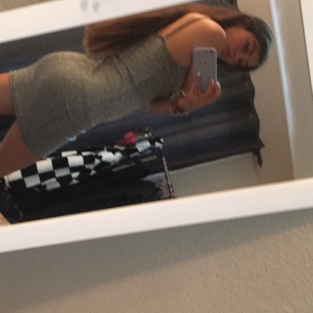 Silver dress - Picture 3 of 3